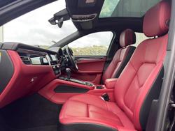 2021 Porsche Macan