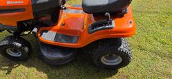 2015 Husqvarna 2015 Husqvarna TS 138 Tractor Orange