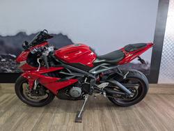2012 Triumph DAYTONA 675 RED