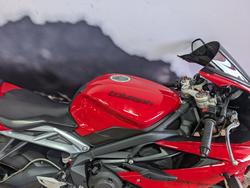 2012 Triumph DAYTONA 675 RED