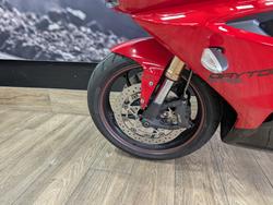2012 Triumph DAYTONA 675 RED