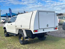 2019 Toyota Hilux SR