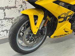2025 Suzuki GSX-8R GSX-R Yellow