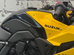 2025 Suzuki GSX-8R GSX-R Yellow