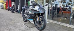 2023 CFMOTO 450SR ABS SR White