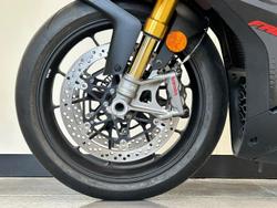2025 Aprilia RSV4 1100 Factory RSV4