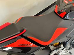 2025 Aprilia RSV4 1100 Factory RSV4