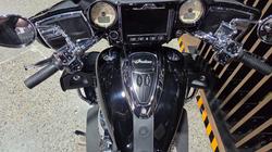2023 Indian ROADMASTER LIMITED BLACK METALLIC