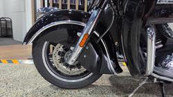 2023 Indian ROADMASTER LIMITED BLACK METALLIC