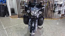 2023 Indian ROADMASTER LIMITED BLACK METALLIC