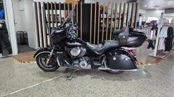 2023 Indian ROADMASTER LIMITED BLACK METALLIC