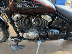 2011 Yamaha XVS650 V-STAR CUSTOM Black