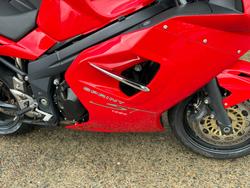 Triumph 2008 Triumph 1050CC Sprint ST RED