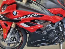 2024 BMW Motorrad S 1000 RR SPORT Red