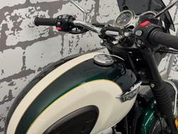 2018 Triumph Bonneville T120 Bonneville Green