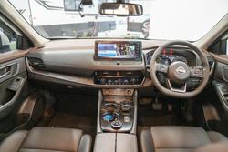 2025 Nissan X-TRAIL ST-L e-POWER