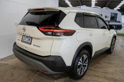 2025 Nissan X-TRAIL ST-L e-POWER