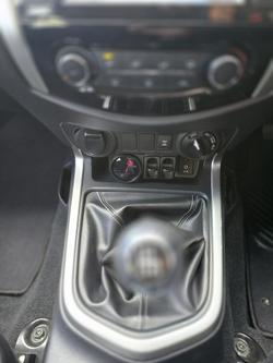 2016 Nissan Navara ST