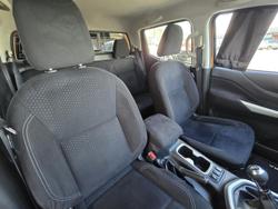 2016 Nissan Navara ST