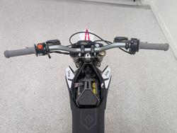 2025 Sur-ron 2025 Sur-ron ELECTRIC HYPER BEE White