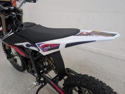 2025 Sur-ron 2025 Sur-ron ELECTRIC HYPER BEE White