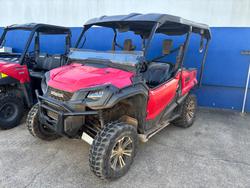 2017 Honda PIONEER 1000-3 Red