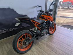 2020 Ktm 200 DUKE ORANGE