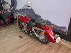 2005 Honda VT750C SHADOW RED
