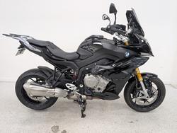 BMW Motorrad S 1000 XR Triple Black