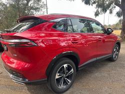 2025 MG HS Vibe AS33 MY25 Diamond Red