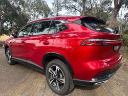 2025 MG HS Vibe AS33 MY25 Diamond Red