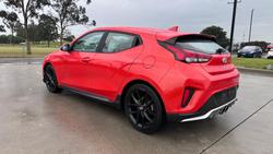 2019 Hyundai Veloster Turbo