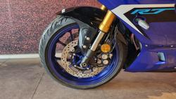 2025 Yamaha YZF-R7 LAMs YZF-R Blue