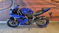 2025 Yamaha YZF-R7 LAMs YZF-R Blue
