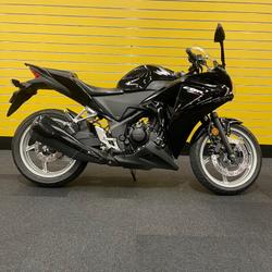 Honda CBR250R (abs)