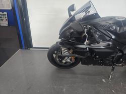 2025 Yamaha YZF-R1 Black