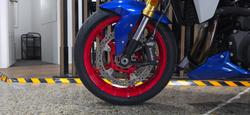 2026 BMW Motorrad F 900 R BLUE