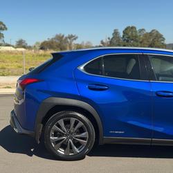 2021 Lexus UX 250h F Sport