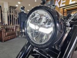 2024 BMW Motorrad R 18 ROCTANE MANHATTEN METALLIC MATTE
