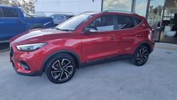 2024 MG ZST Essence