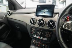 2016 Mercedes-Benz B-Class B180