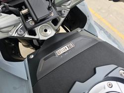 2026 BMW Motorrad R 1300 RS OPTION 719 Brooklyn Grey Metall