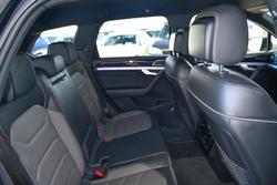 2020 Volkswagen Touareg V8 TDI R-Line