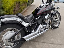 2010 Yamaha XVS650 V-STAR CUSTOM Black