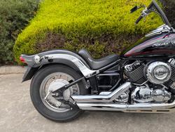 2010 Yamaha XVS650 V-STAR CUSTOM Black
