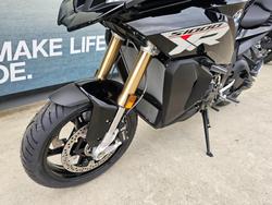 2026 BMW Motorrad S 1000 XR BLACK STORM METALLIC