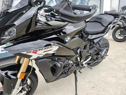 2026 BMW Motorrad S 1000 XR BLACK STORM METALLIC