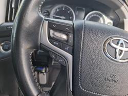 2017 Toyota Landcruiser VX