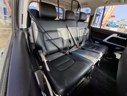 2017 Toyota Landcruiser VX