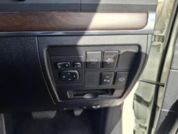 2017 Toyota Landcruiser VX